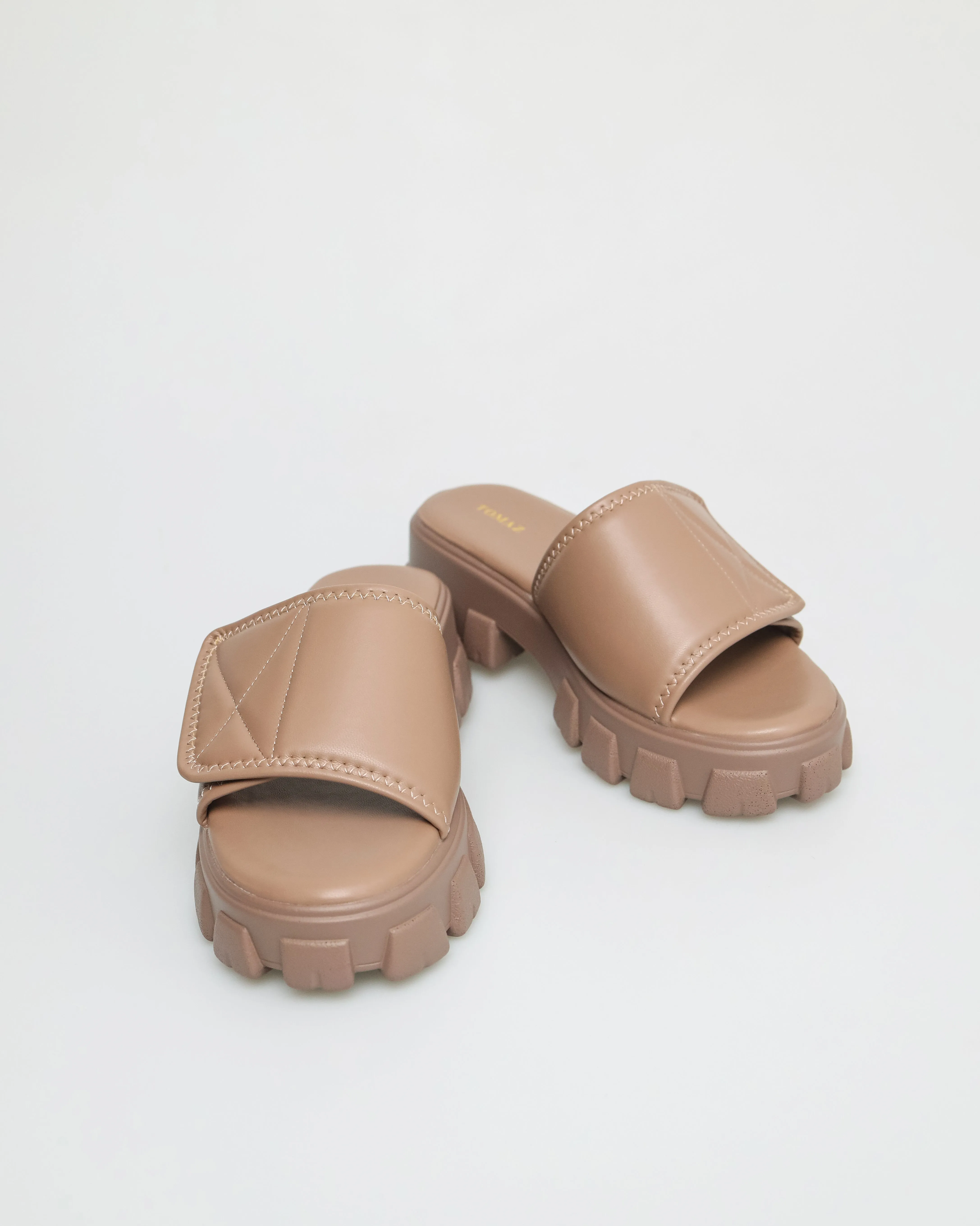 Tomaz FL057 Ladies Slide On Padded Sandals