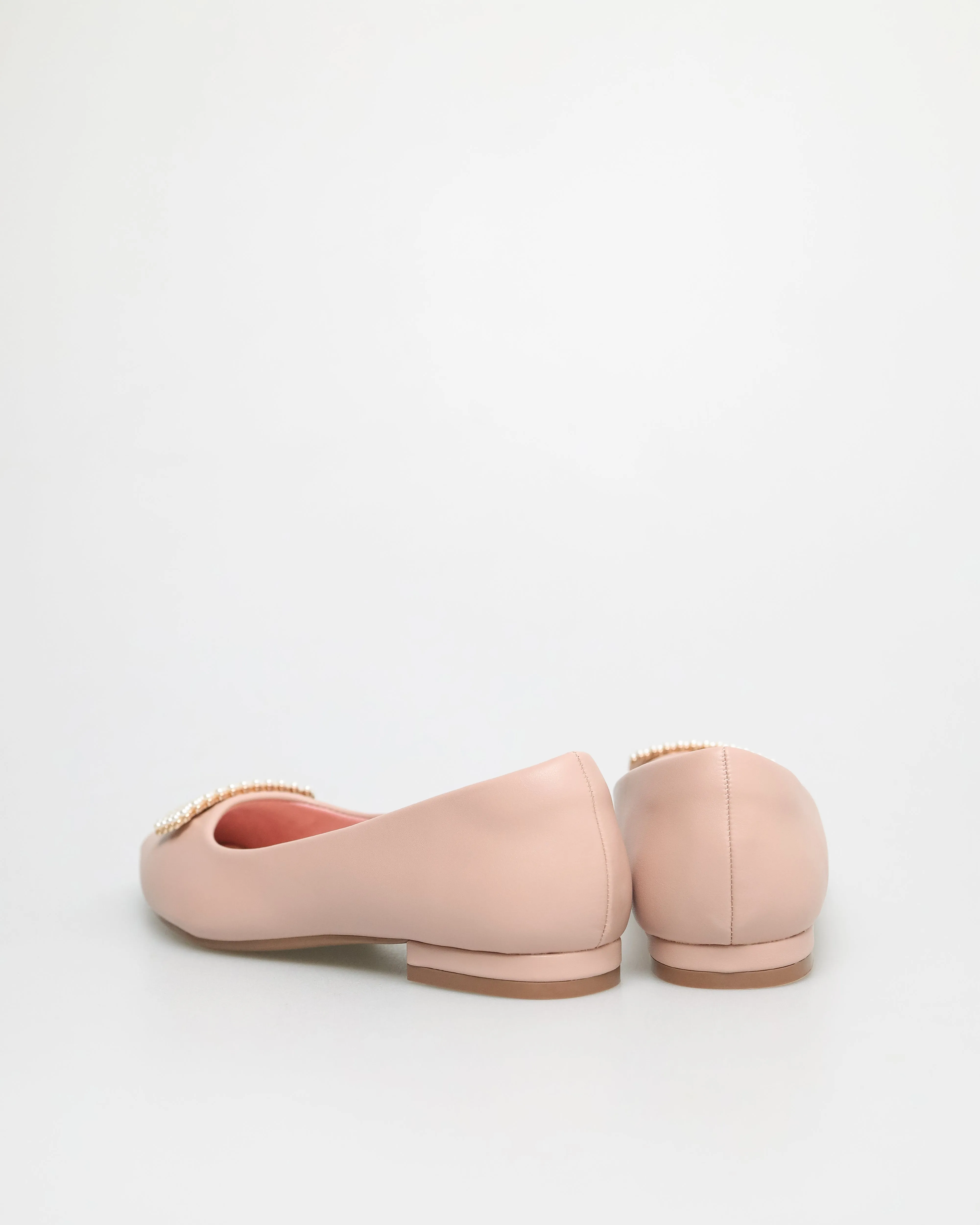 Tomaz NN201 Ladies Pointed-Toe Flats