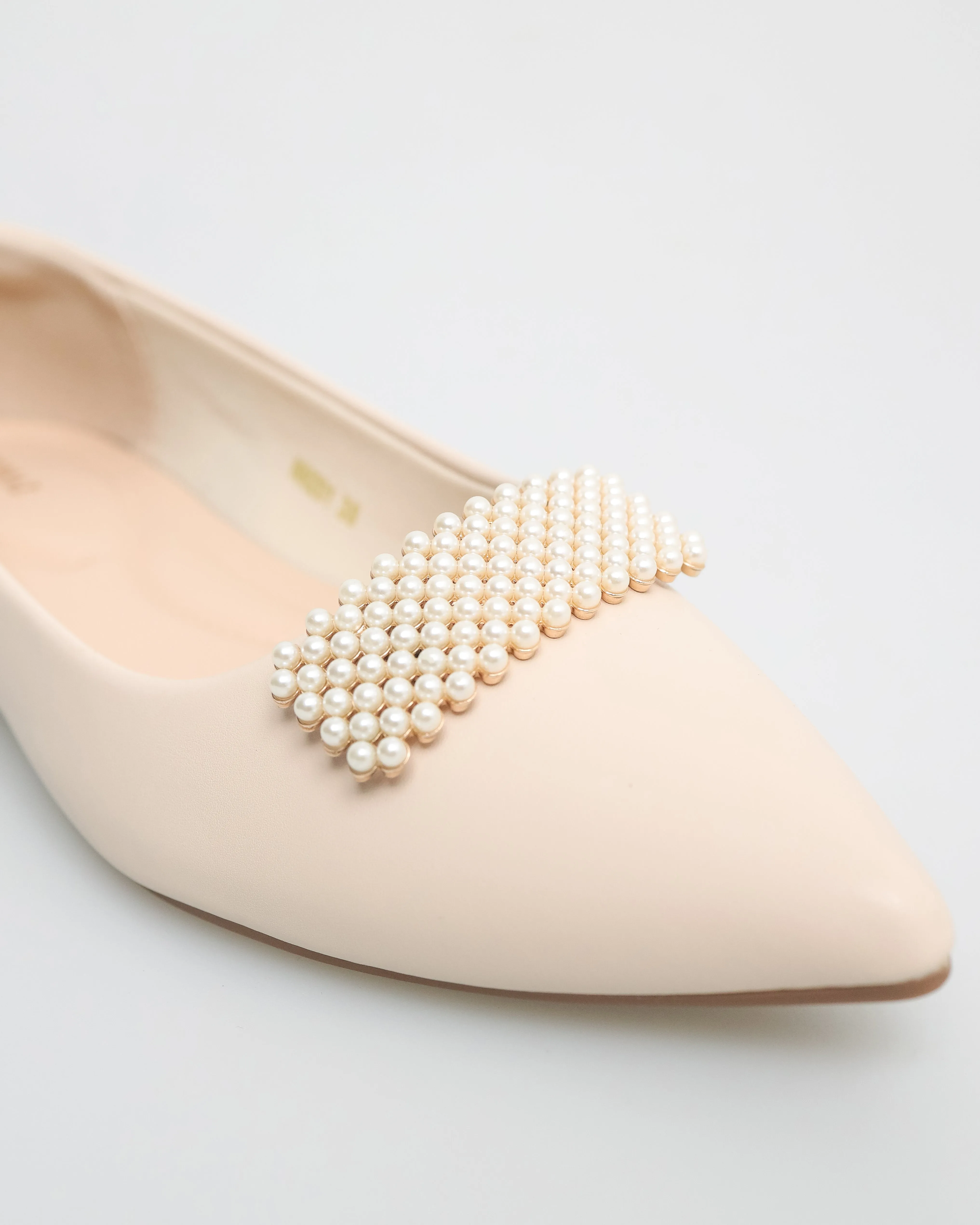 Tomaz NN201 Ladies Pointed-Toe Flats