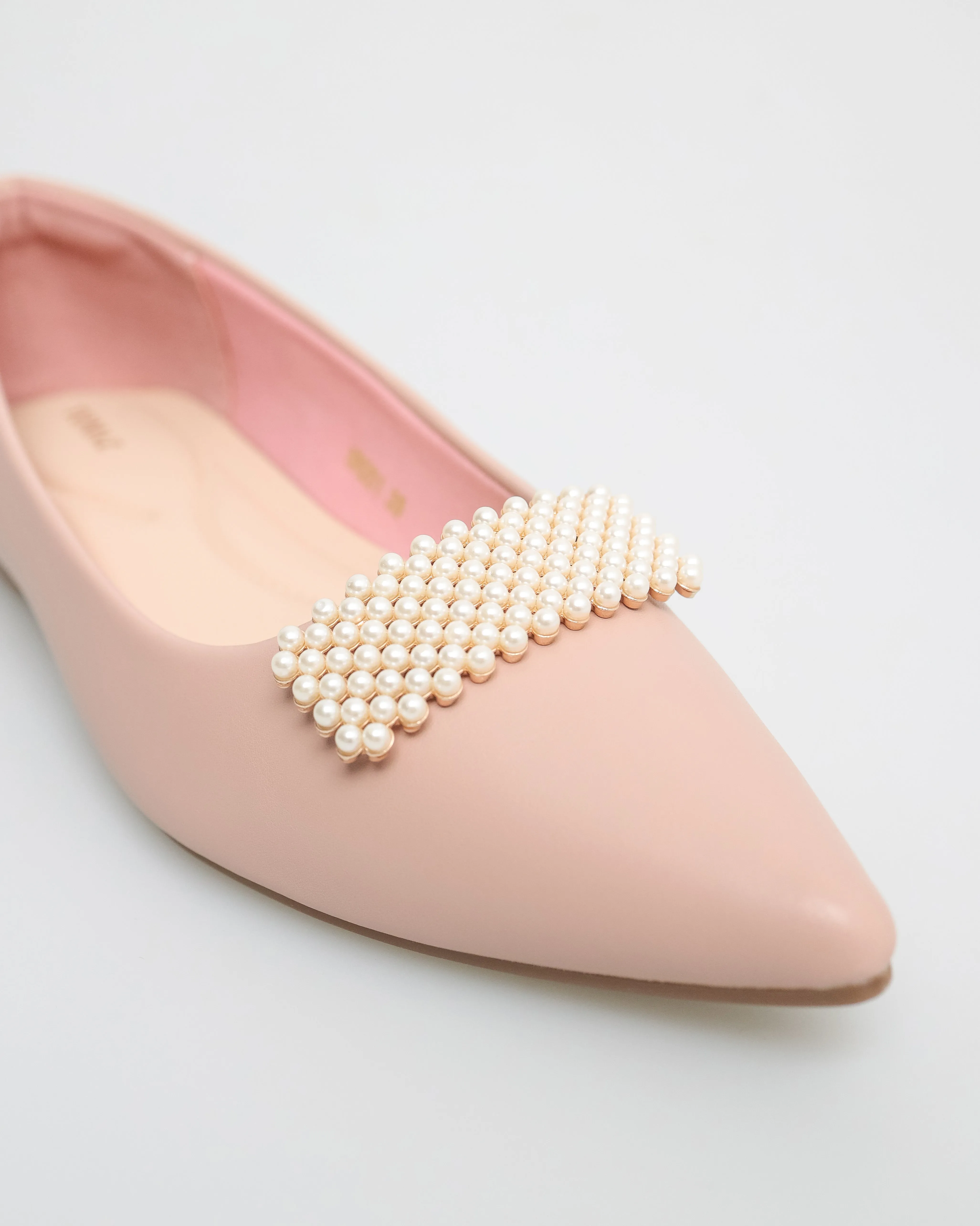 Tomaz NN201 Ladies Pointed-Toe Flats