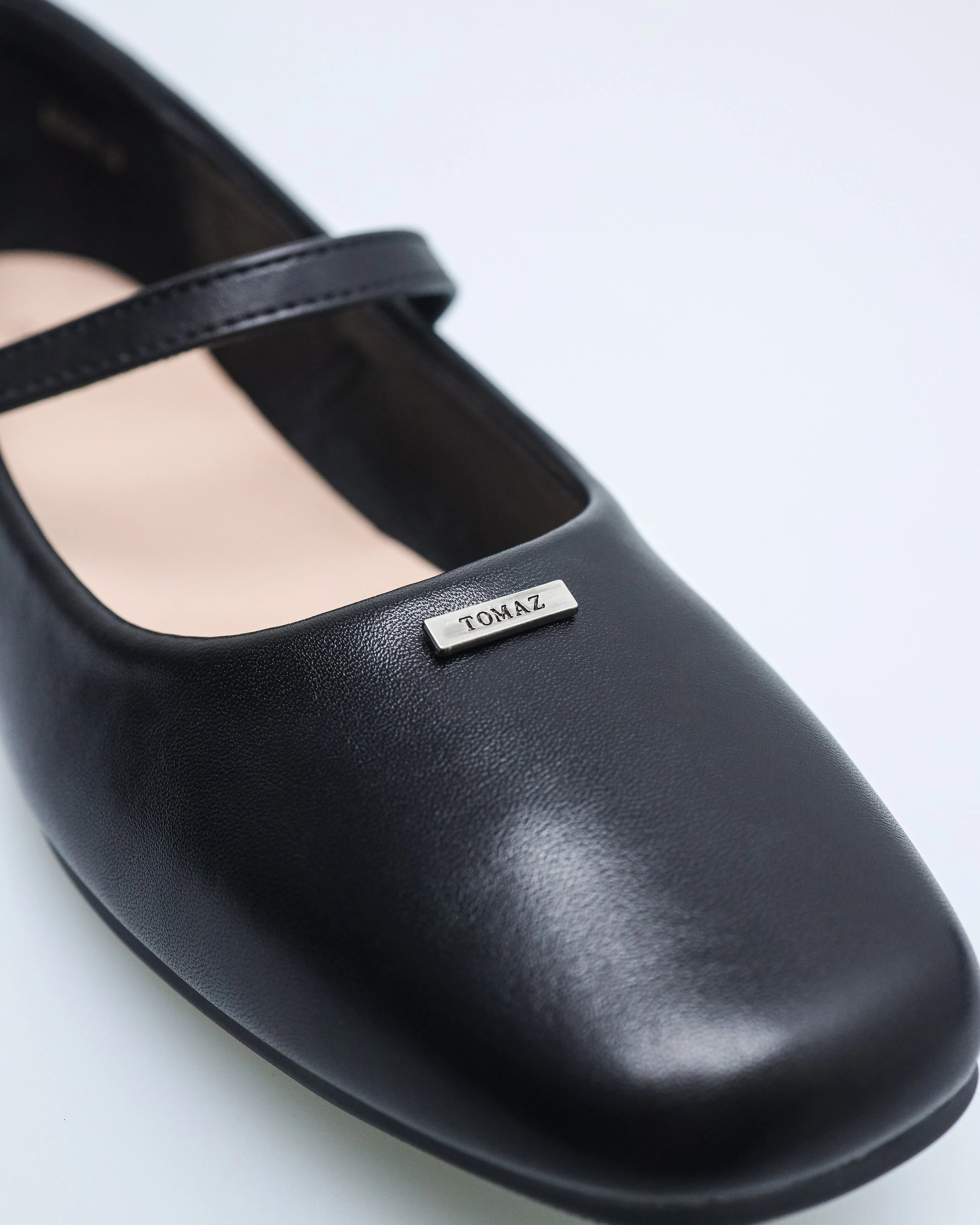 Tomaz NN399 Ladies Classy Rounded Flats