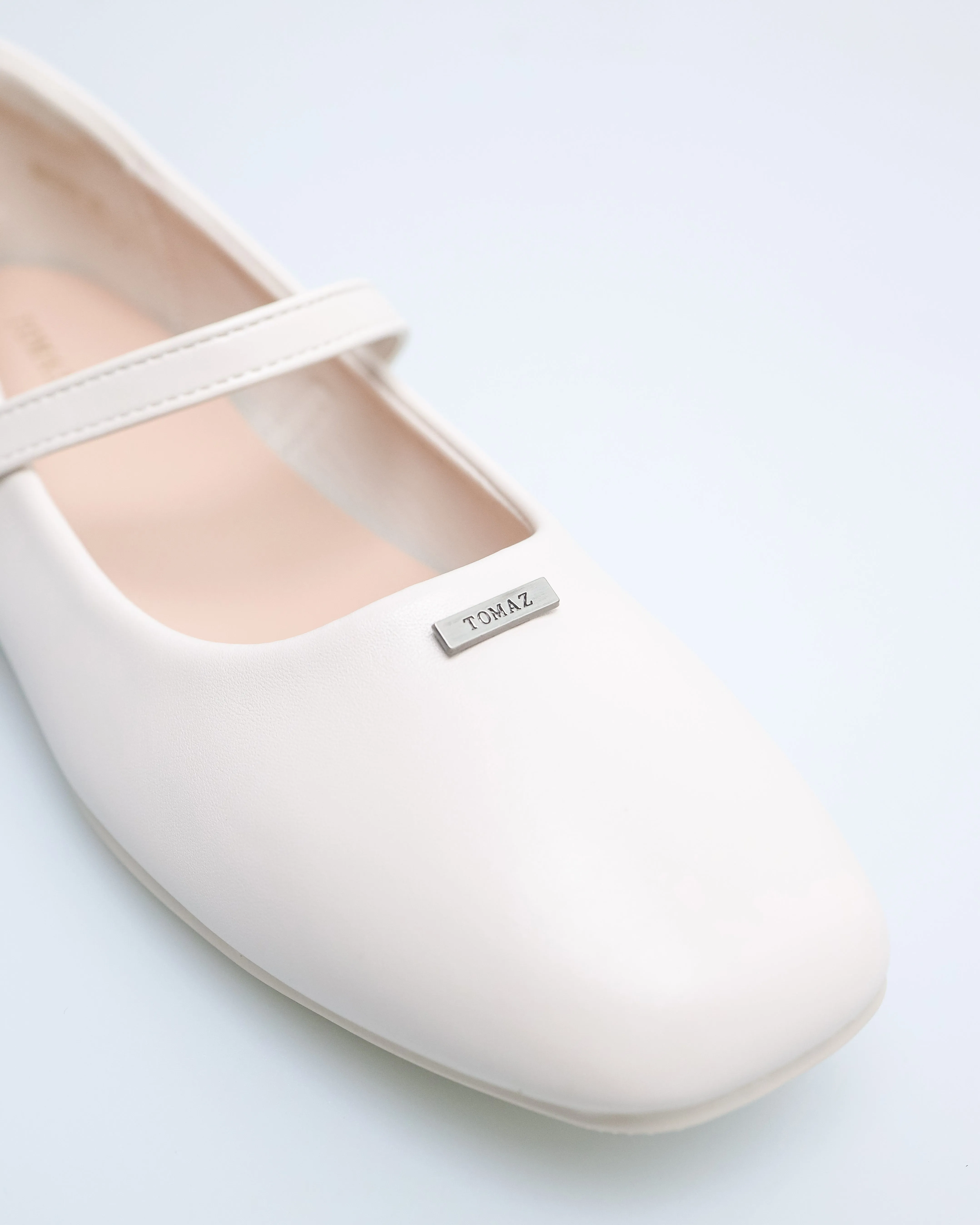 Tomaz NN399 Ladies Classy Rounded Flats