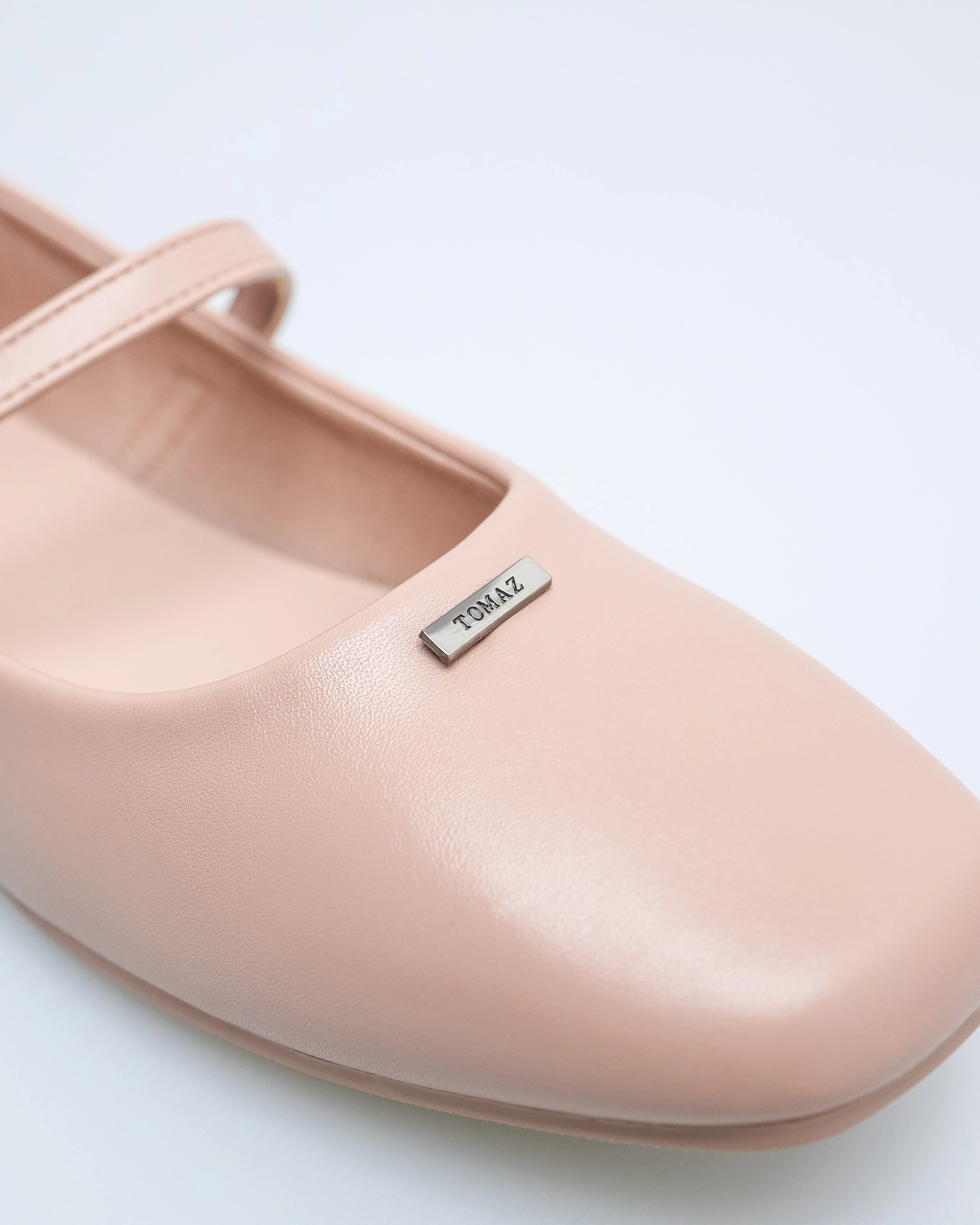 Tomaz NN399 Ladies Classy Rounded Flats