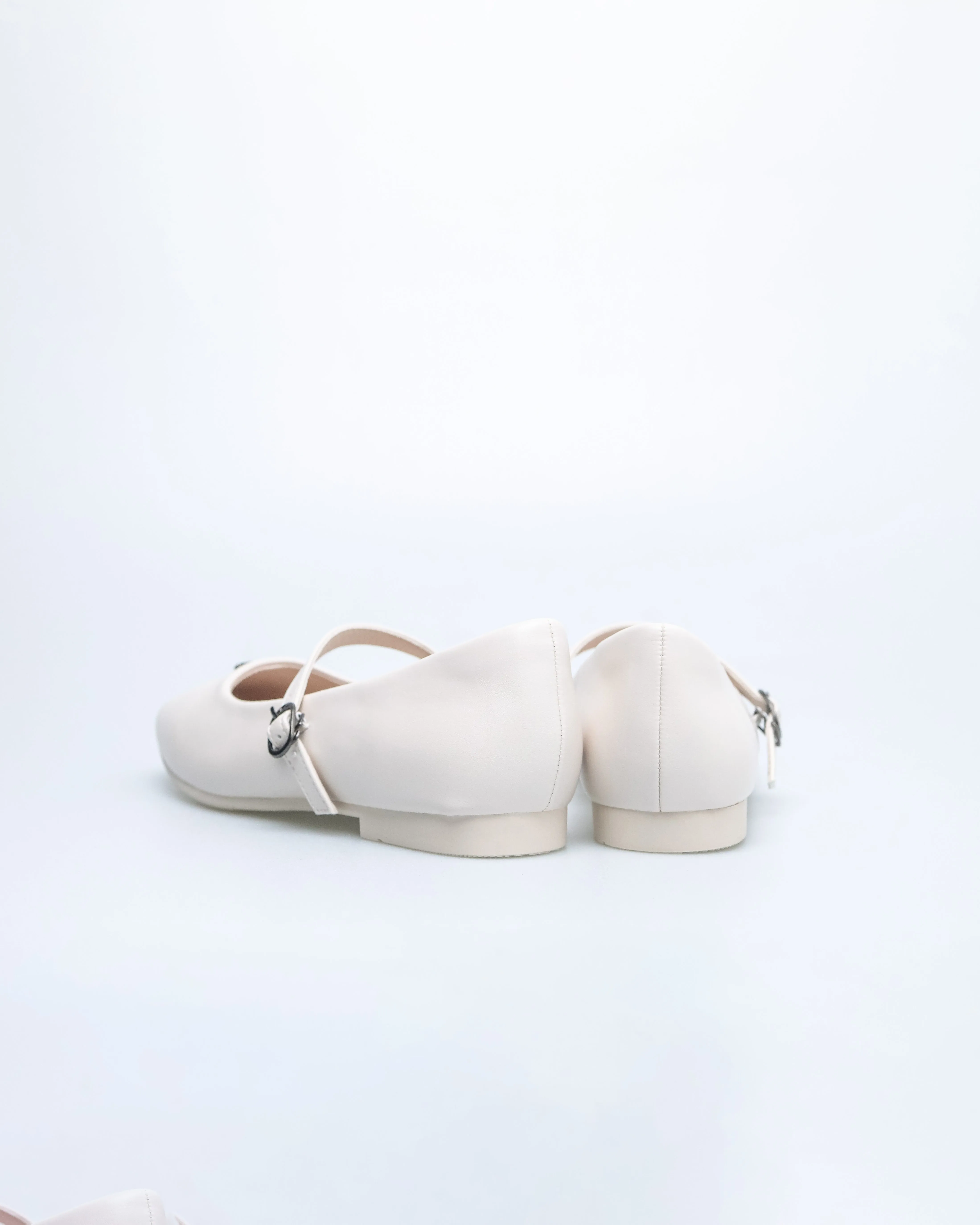 Tomaz NN399 Ladies Classy Rounded Flats