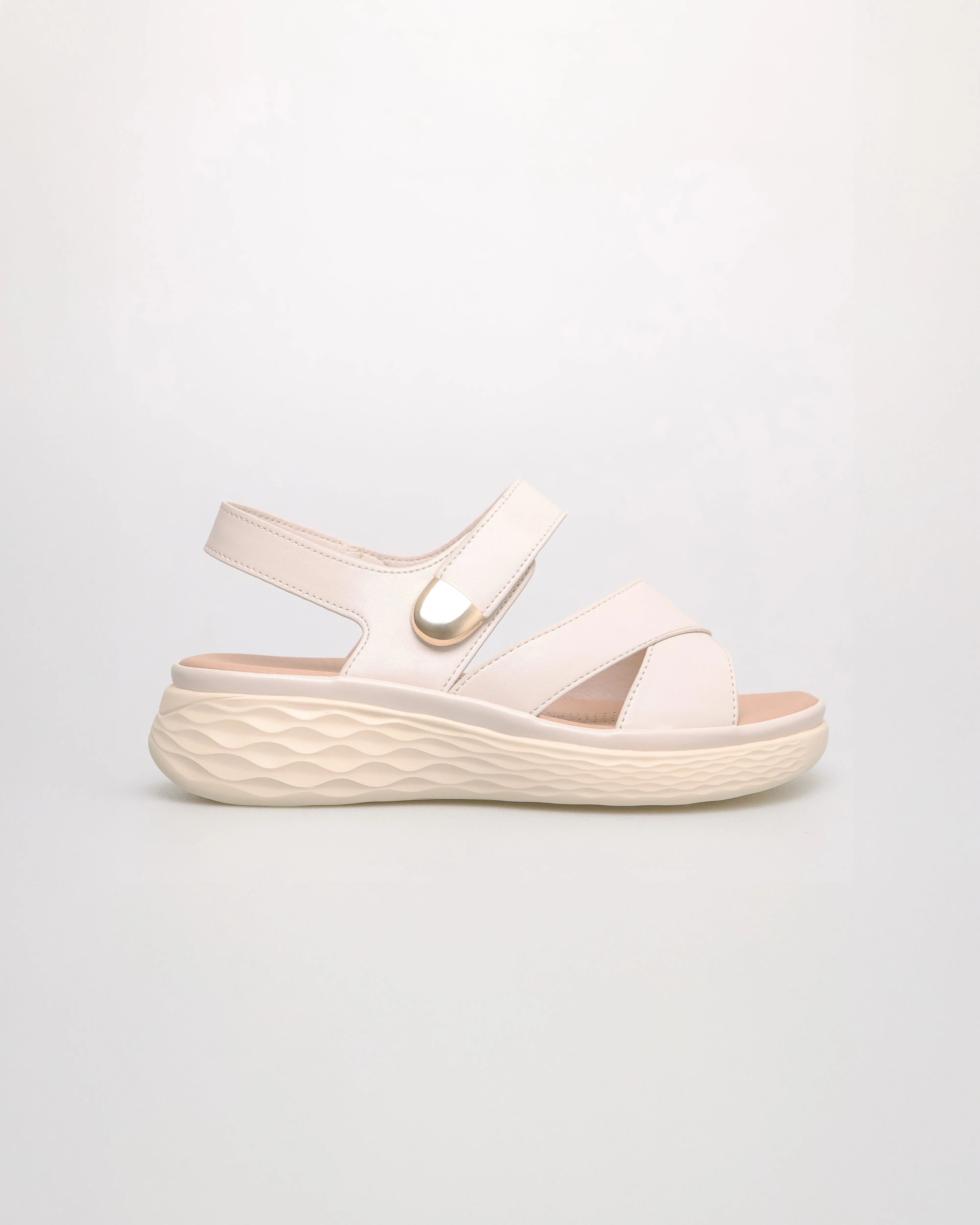 Tomaz NN498 Ladies Crossover Striders Sandals