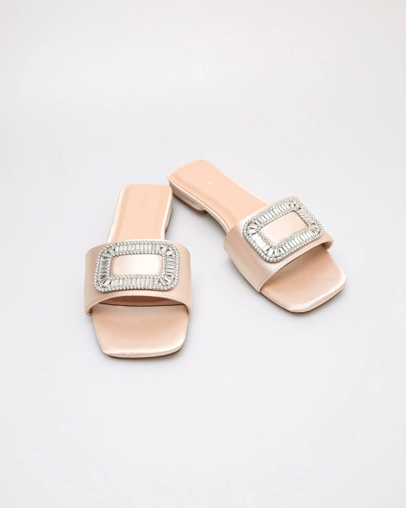 Tomaz NN505 Ladies Jewel Buckle Sandal