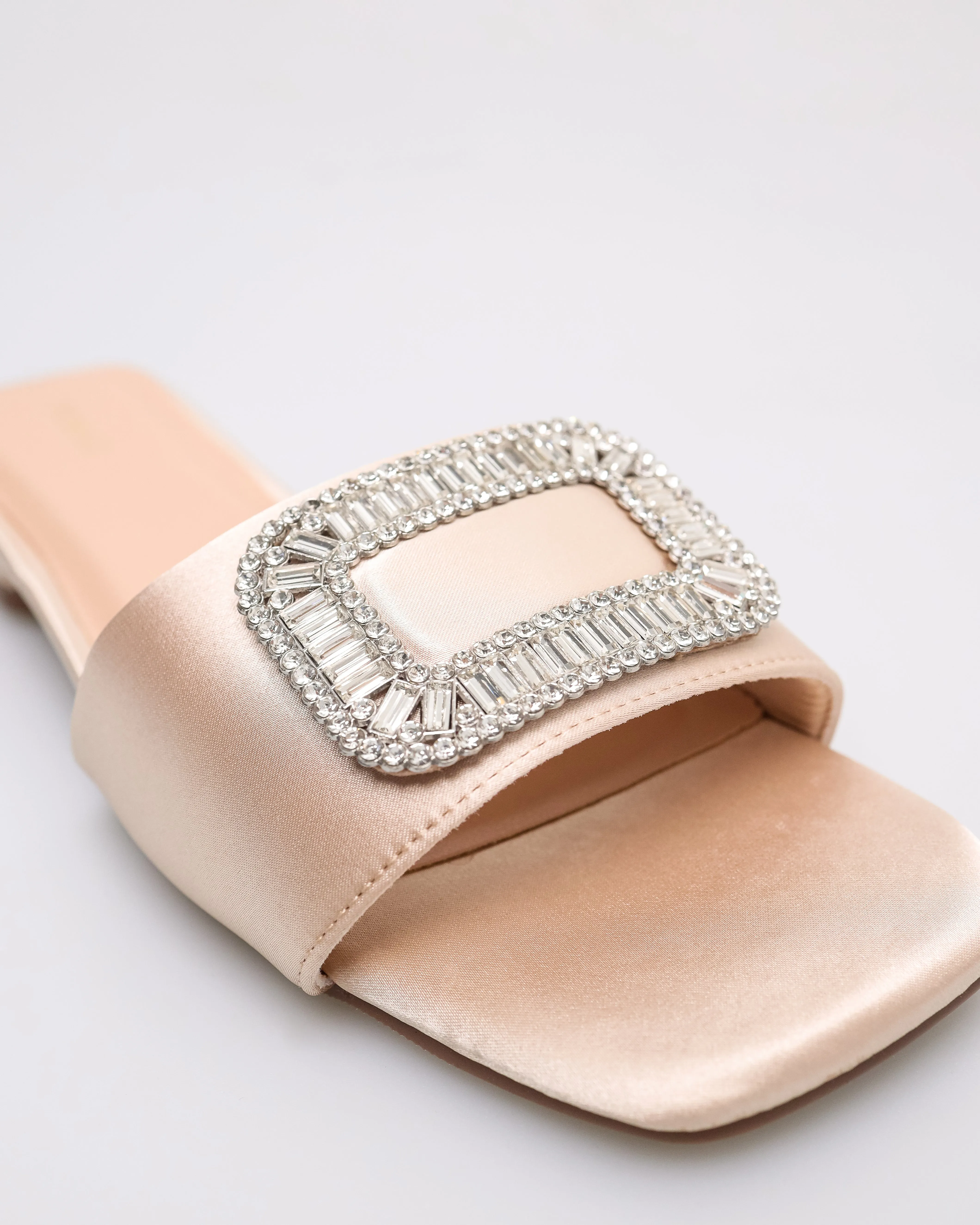 Tomaz NN505 Ladies Jewel Buckle Sandal