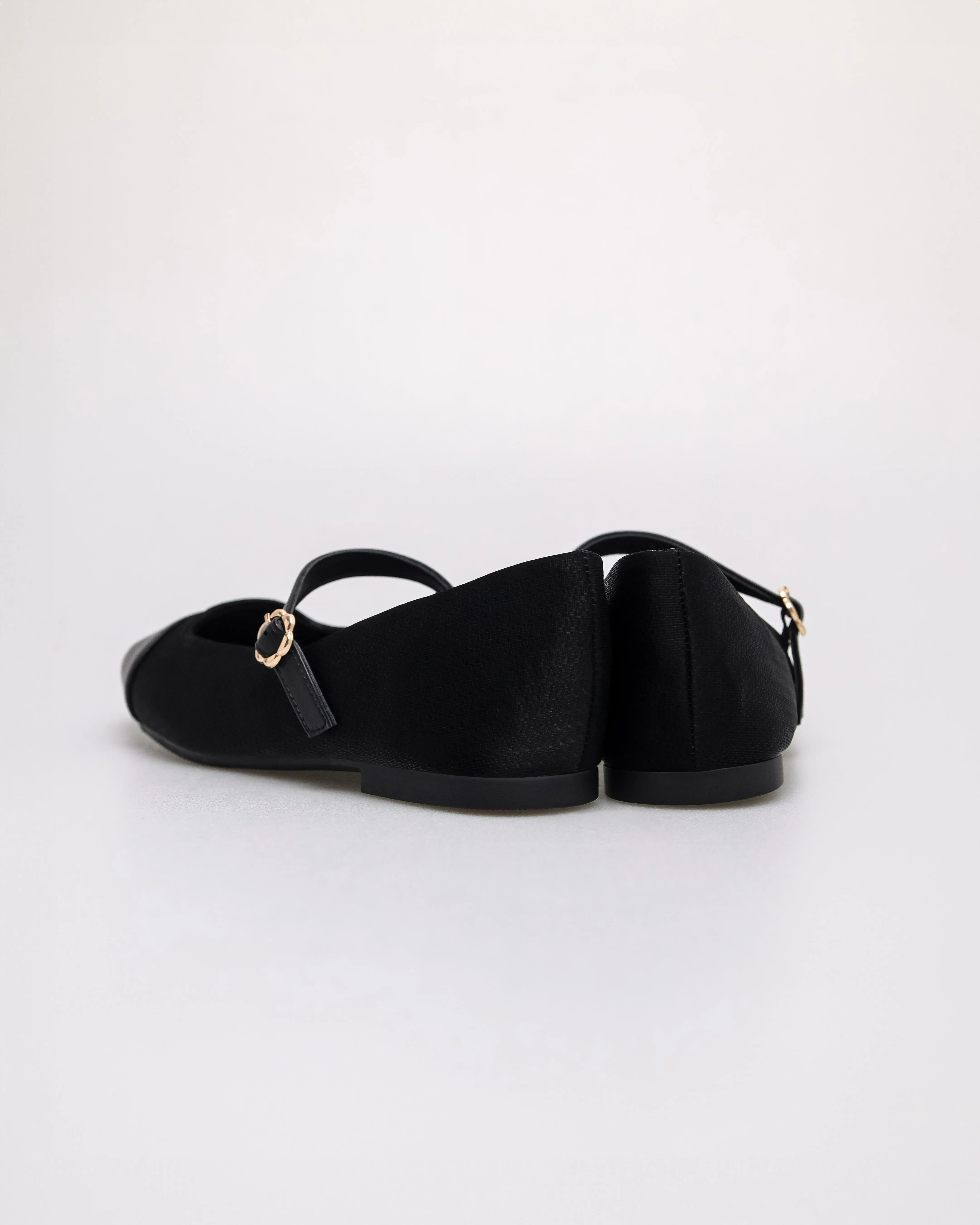Tomaz YX196 Ladies Flowery Buckle Flats