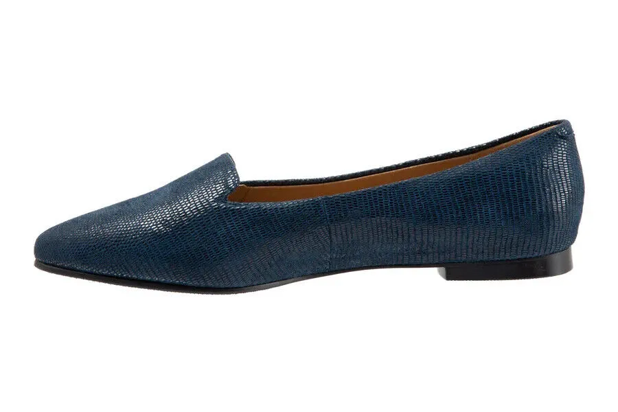 Trotters Harlowe Flats Women's US 5.5 Navy Lizard Leather Pointed Toe ZPO1937