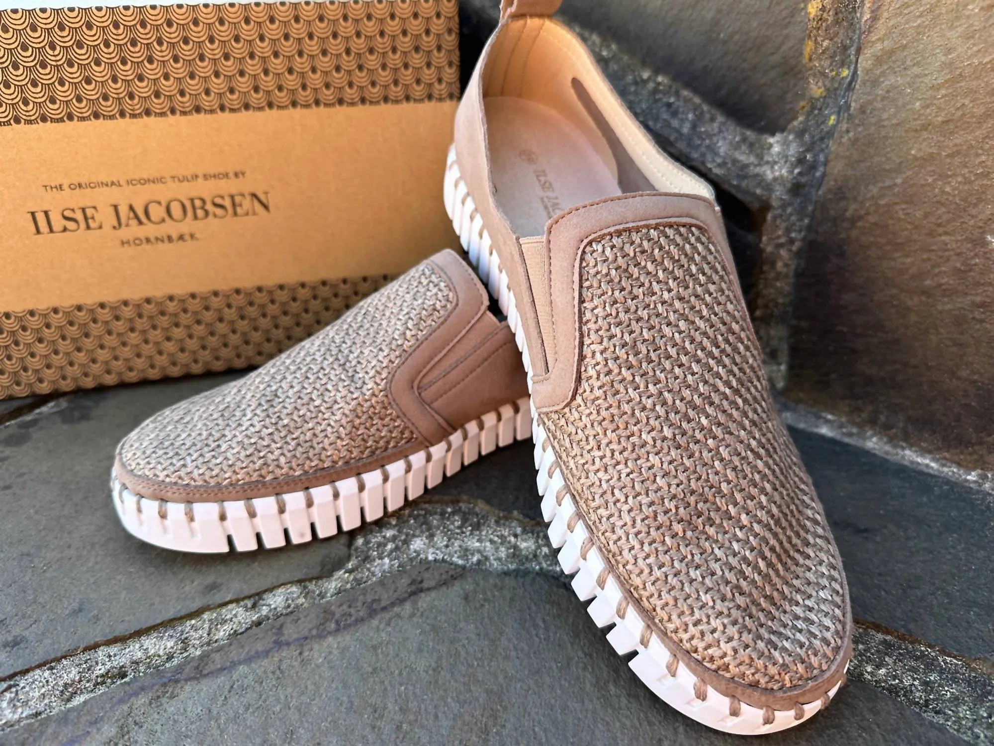 Tulip 3877 Slip On Shoe In Flacon