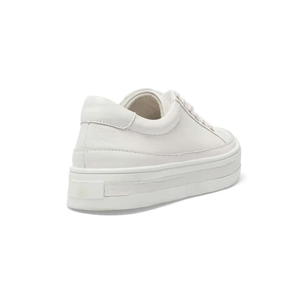 Uruguay Sneaker in White Leather