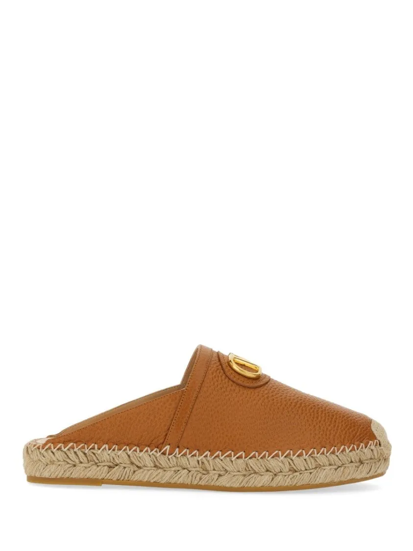 Vlogo Signature" Mule