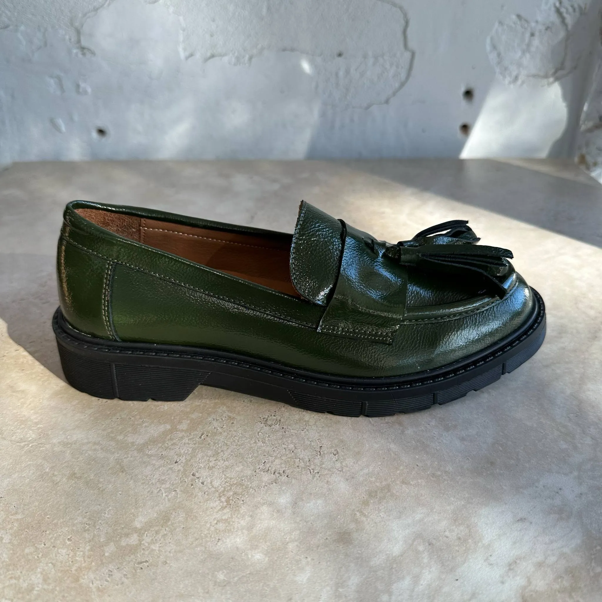 Wave 45813 Bottle Green