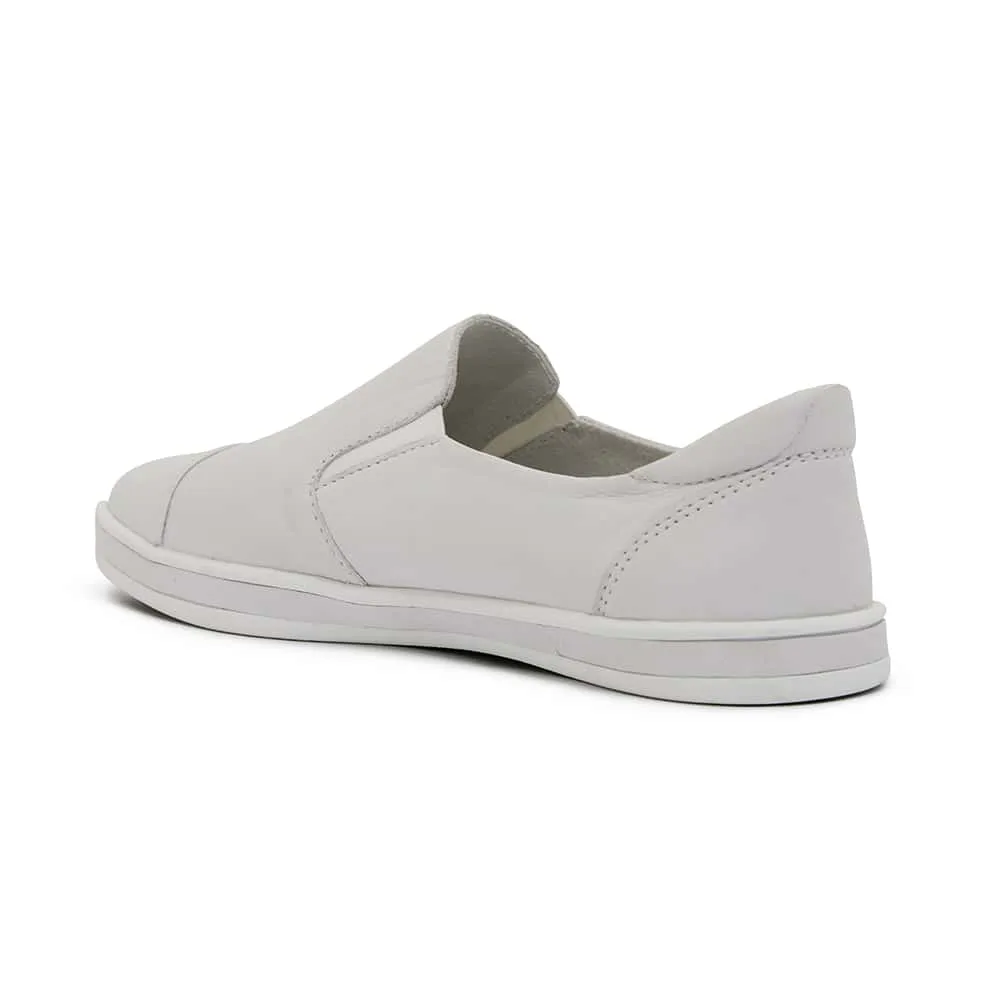 Wise Sneaker in White Leather