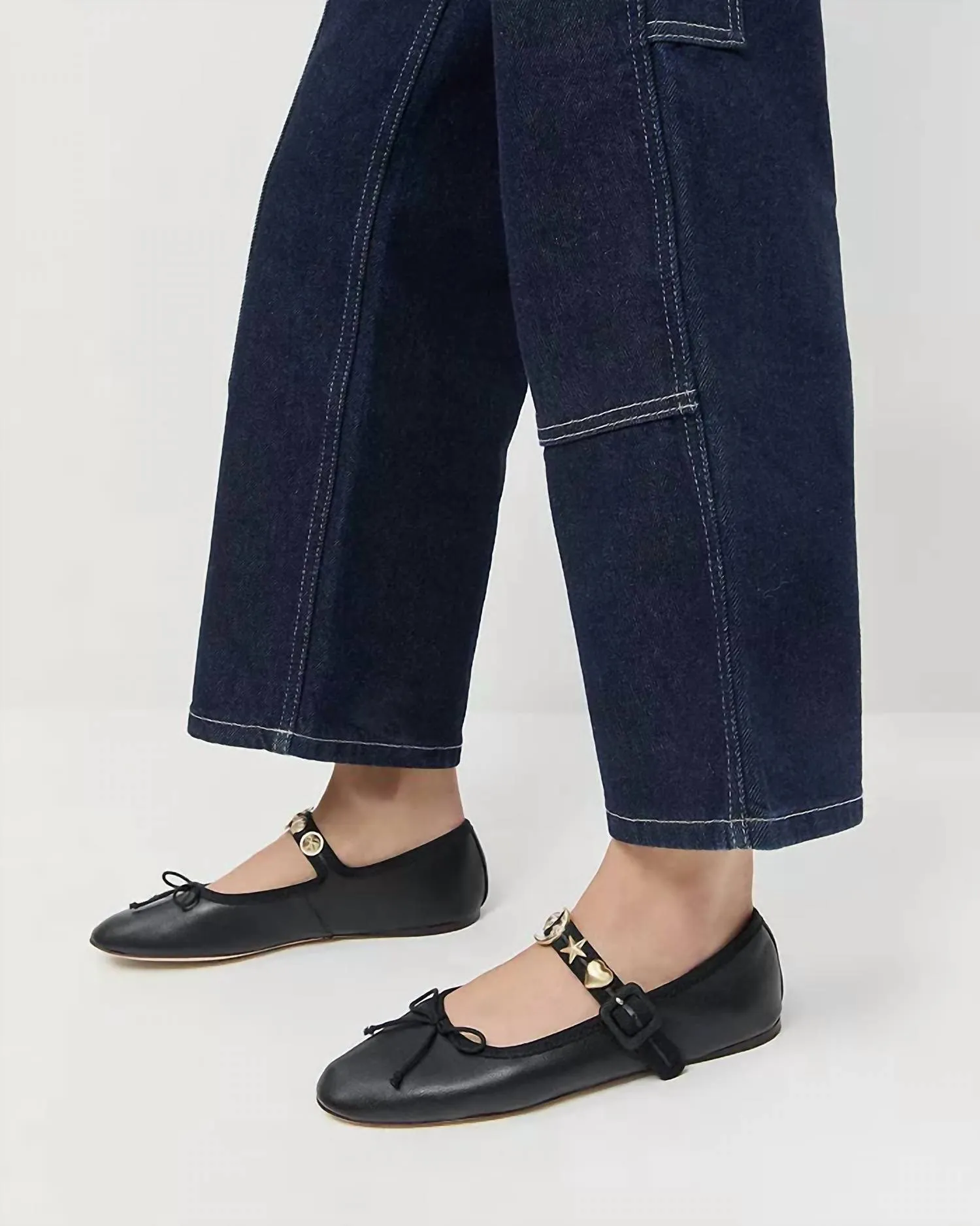 Women Chiara Mary Jane Flats In Black