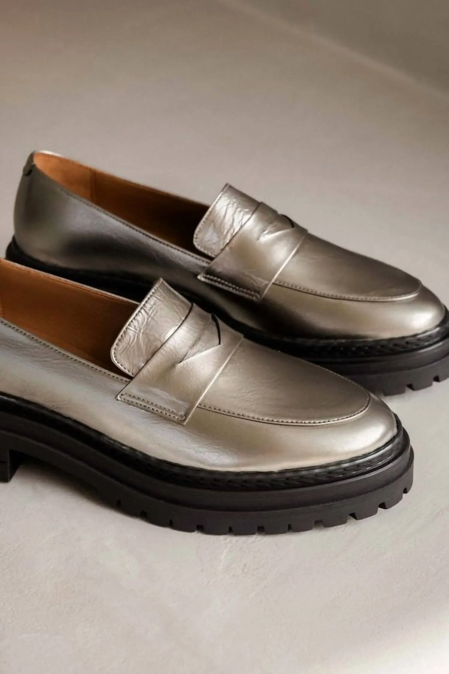 Women's Amalia Loafer In Cosmic Silver