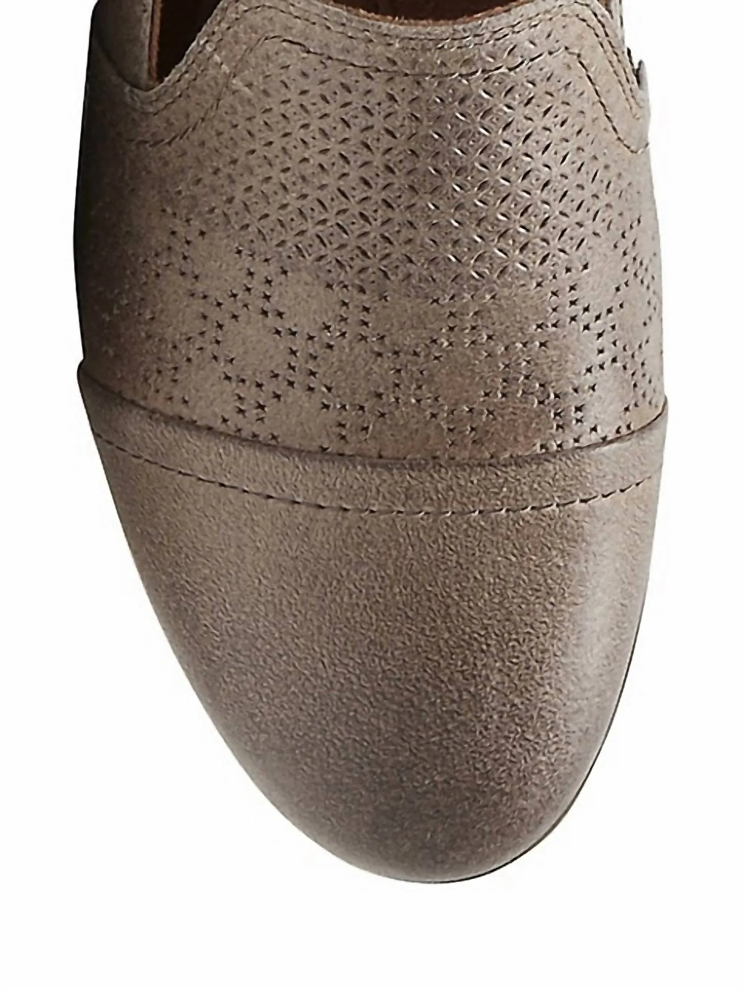Women's Crosbie Slip On Shoes In Taupe
