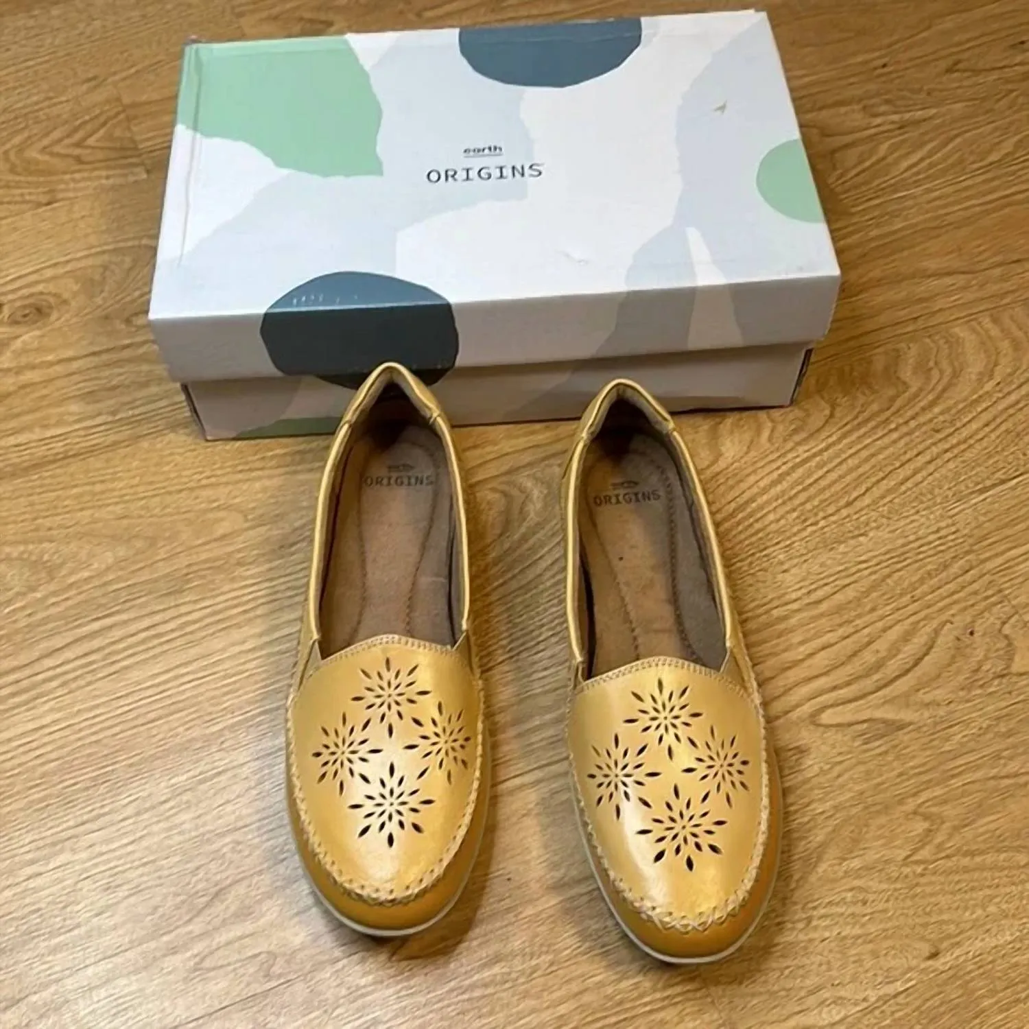 Women's Freya Shoes In Yellow
