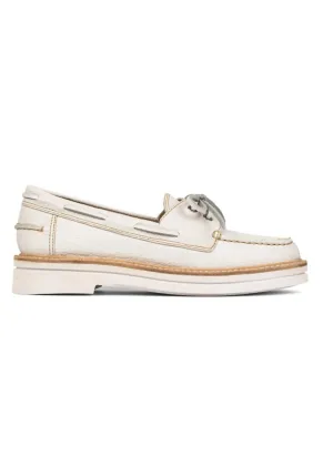 Women's Lillith Boat Shoe In Off White