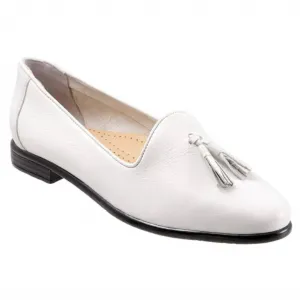 Women's Liz Tassel Leather Loafer In White