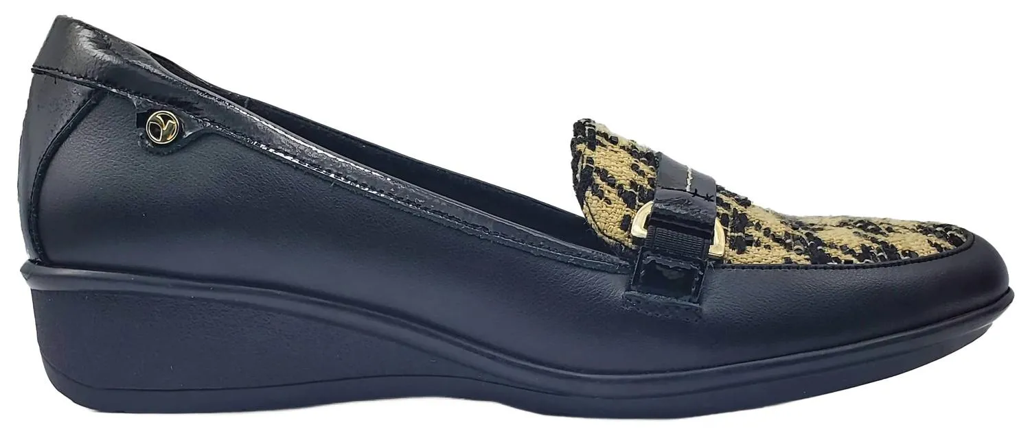Women's Montmarte Wedge Loafer In Houndstooth