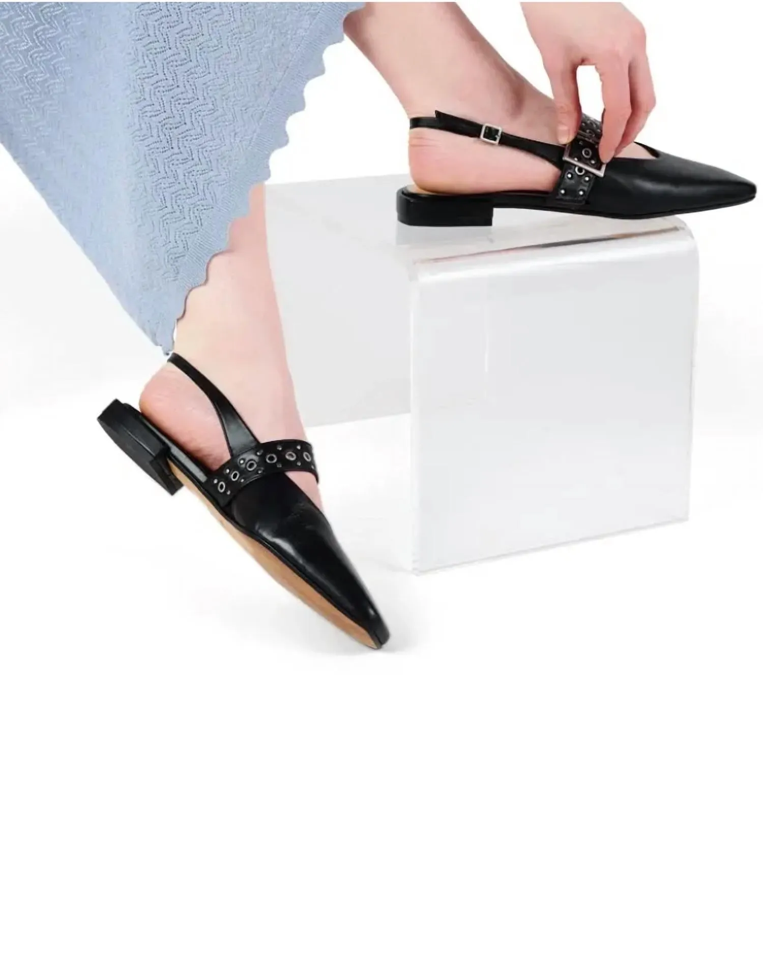 Women's Pearl Ballet Flats In Black