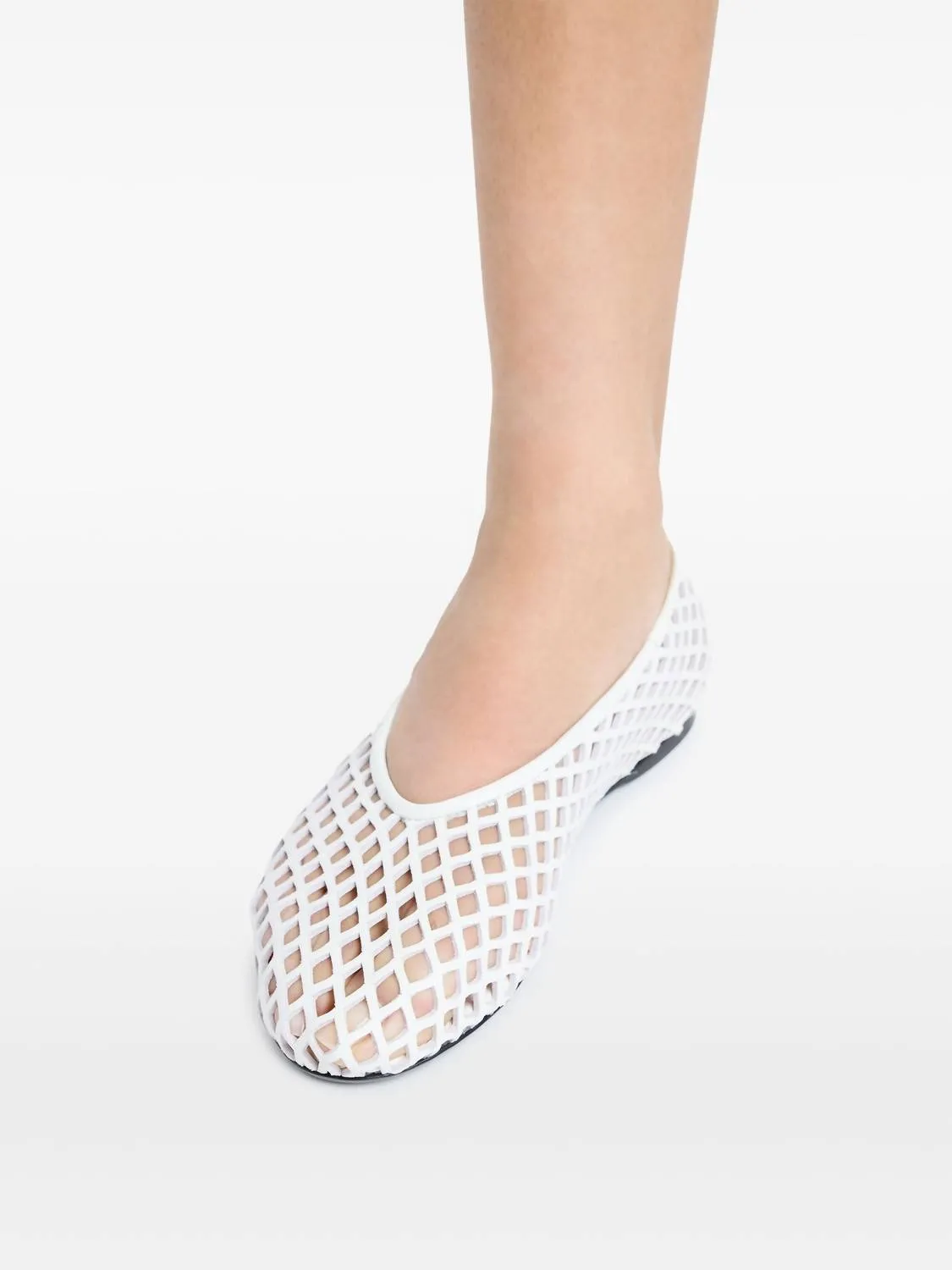 Women's Tee Perforated Ballerina Shoes In White