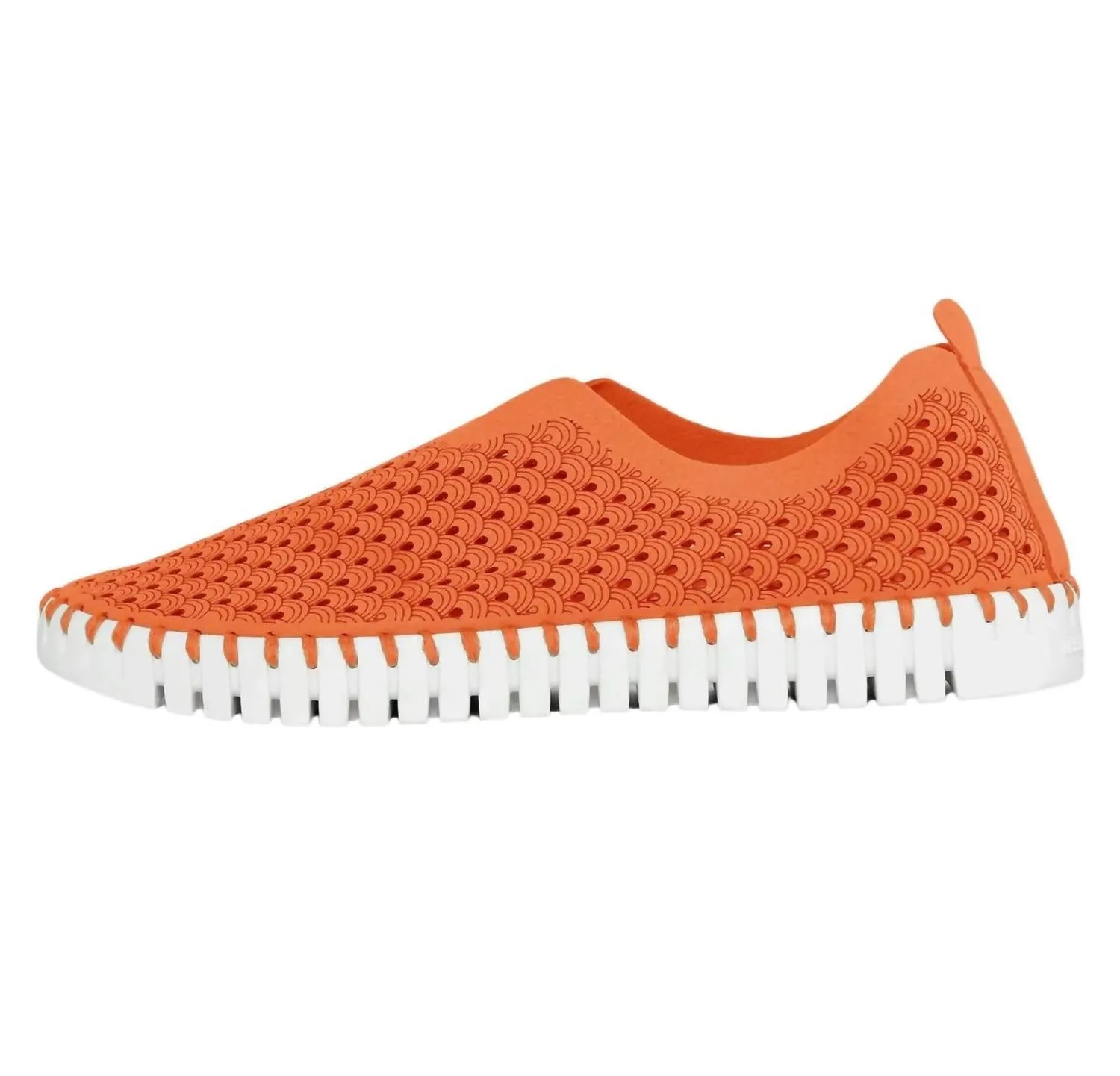 Women's Tulip 139 Slip-On Shoes In Cameilia