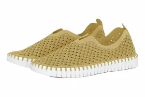 Women's Tulip 139 Slip-On Shoes In Citronella