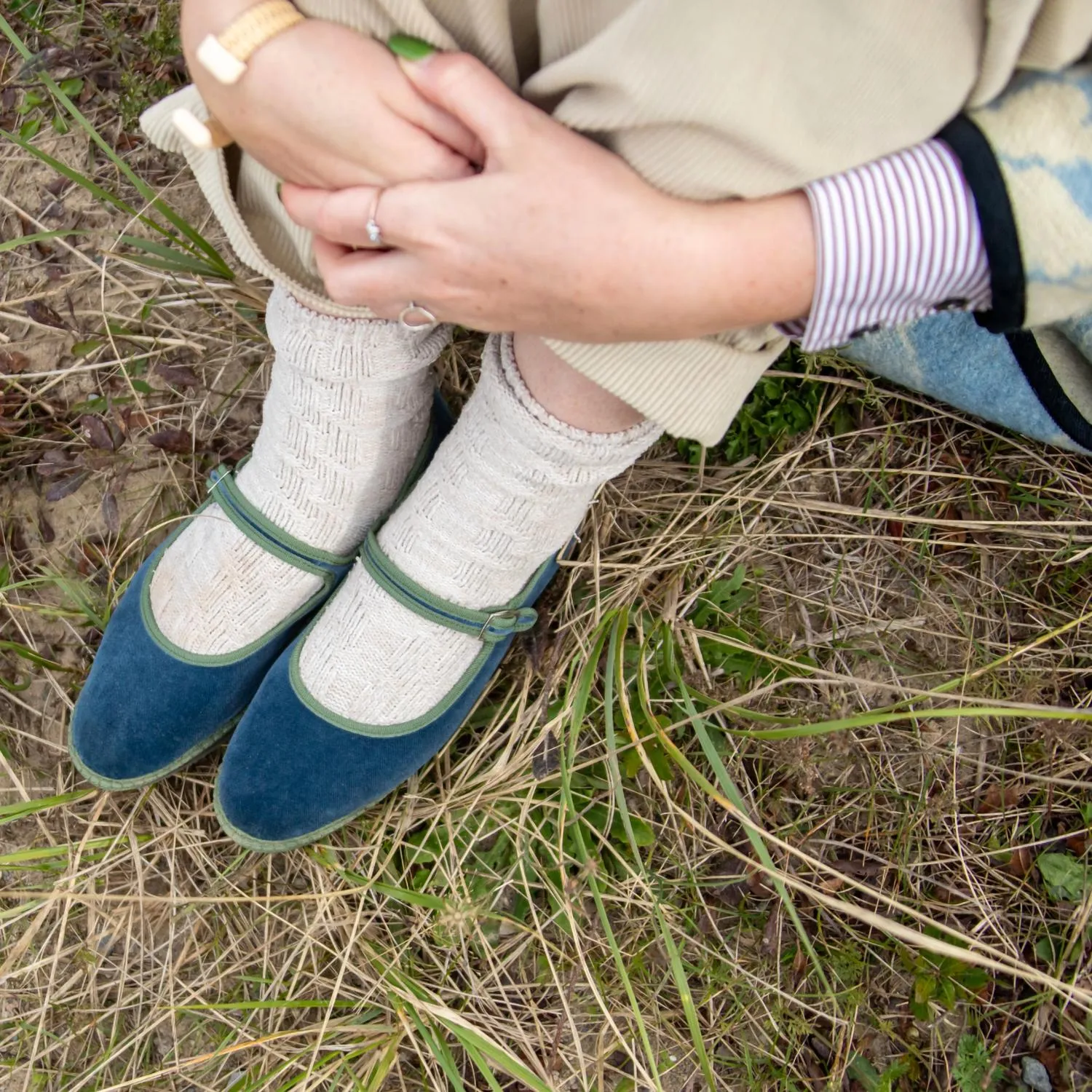 Women's Velvet Mary Jane Shoes In Dusty Blue