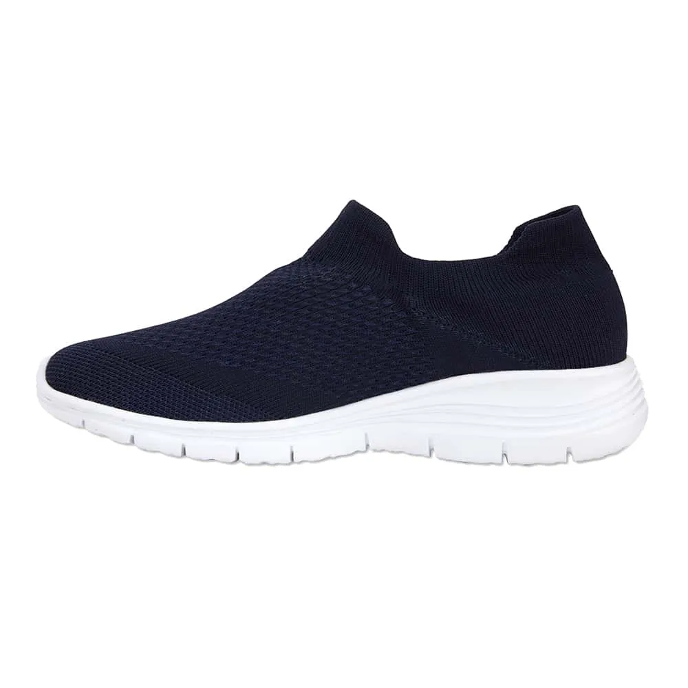 Woods Sneaker in Navy Fabric