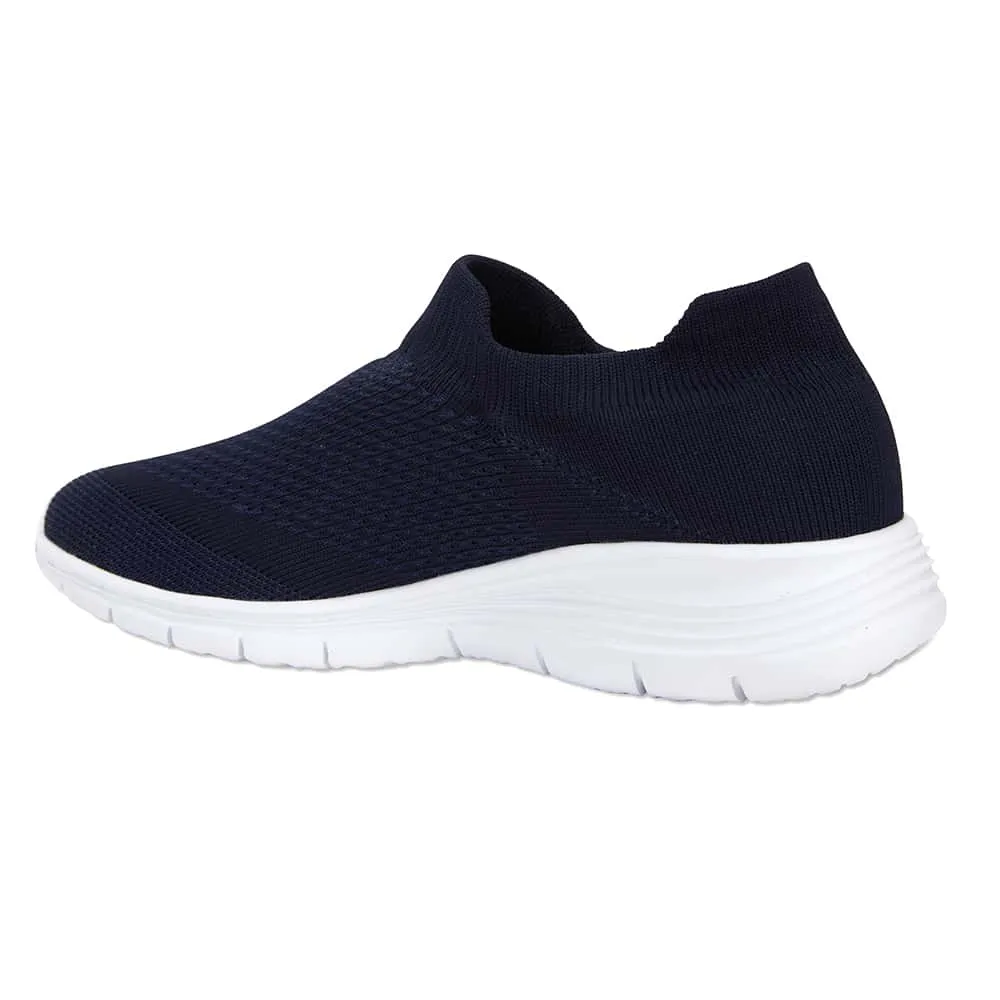 Woods Sneaker in Navy Fabric
