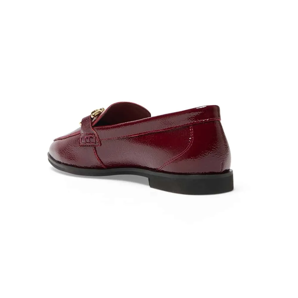 Zanna Loafer in Wine Crinkle Patent Patent